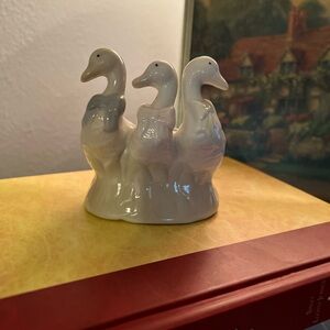 Elegant White Ceramic geese candle holder